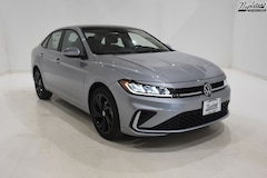 2025 Volkswagen Jetta 1.5T SE Sedan