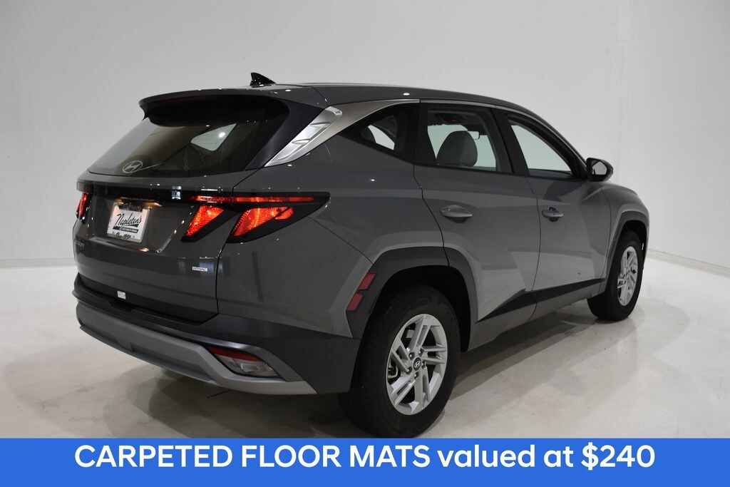 Used 2025 Hyundai Tucson SE SUV