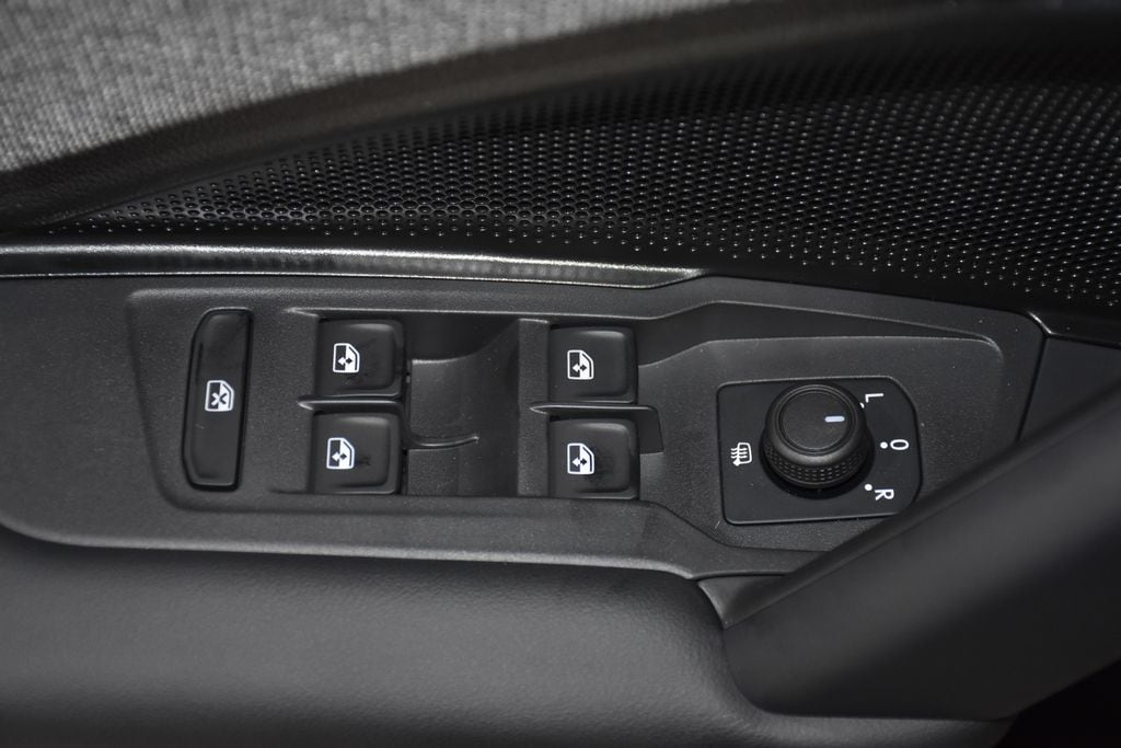 2026 Volkswagen Tiguan S - Photo 23