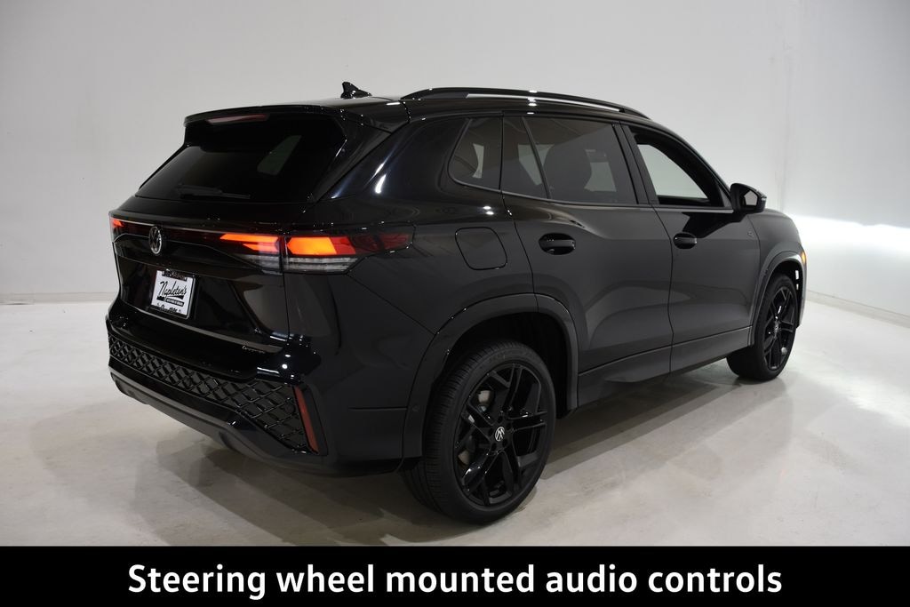 New 2026 Volkswagen Tiguan SE R-Line Black SUV