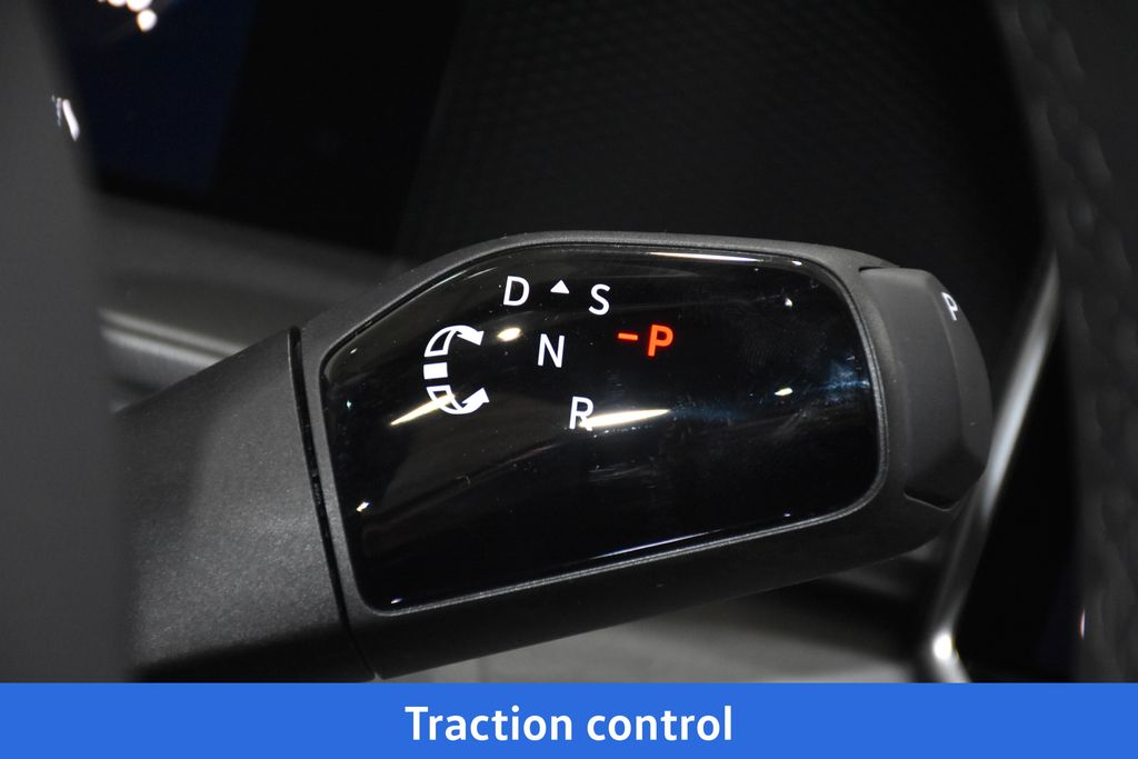 2026 Volkswagen Tiguan SE R-LINE BLACK - Photo 11
