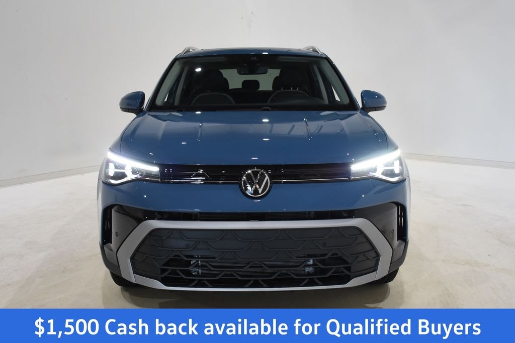 New 2026 Volkswagen Taos 1.5T SE SUV