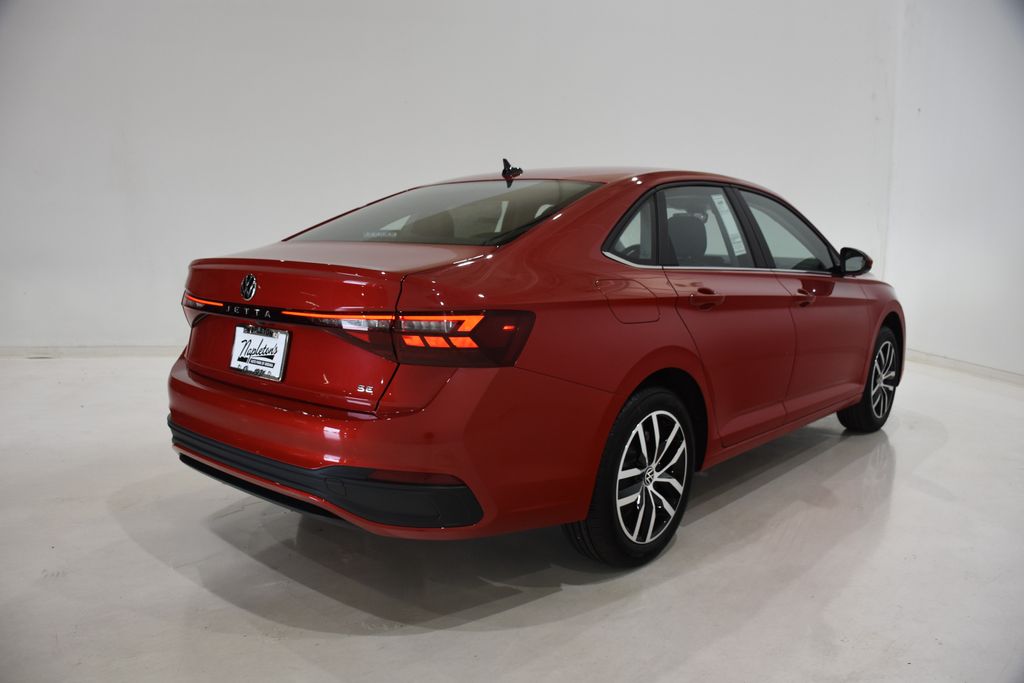 2025 Volkswagen Jetta 1.5T SE photo 4
