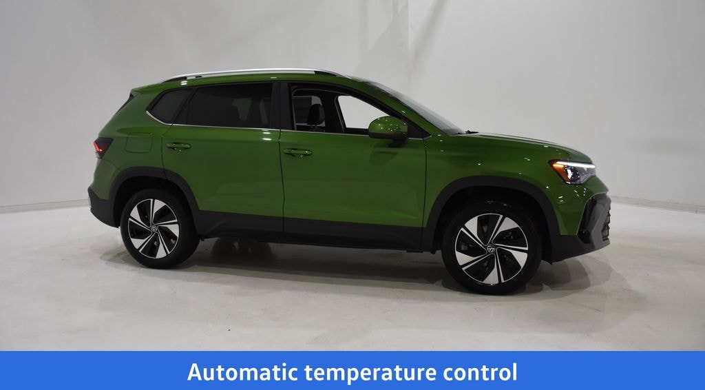New 2026 Volkswagen Taos 1.5T SE SUV