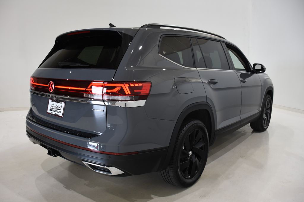 2026 Volkswagen Atlas SE Technology photo 4