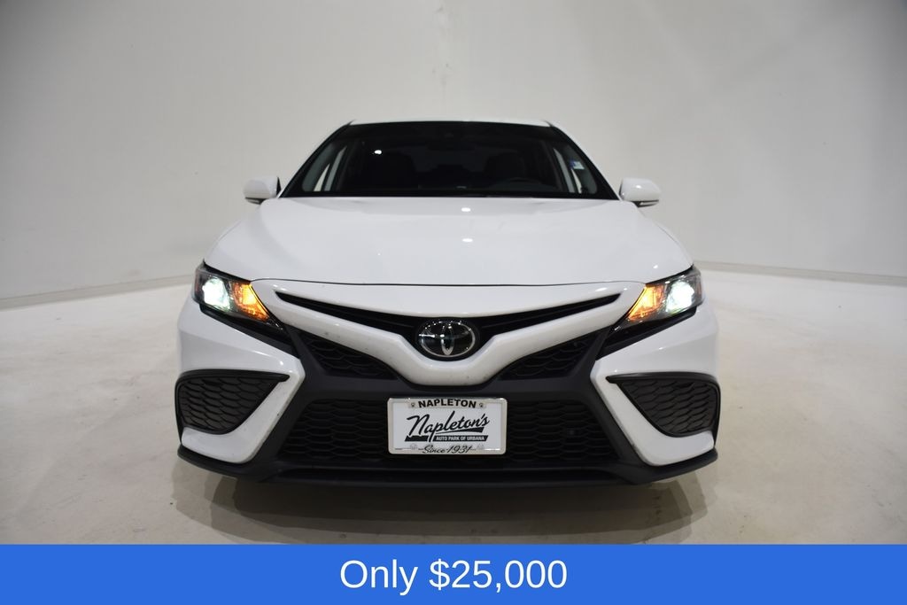 Used 2023 Toyota Camry SE Sedan