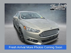 2015 Ford Fusion SE Sedan
