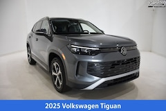 2025 Volkswagen Tiguan 2.0T SE SUV