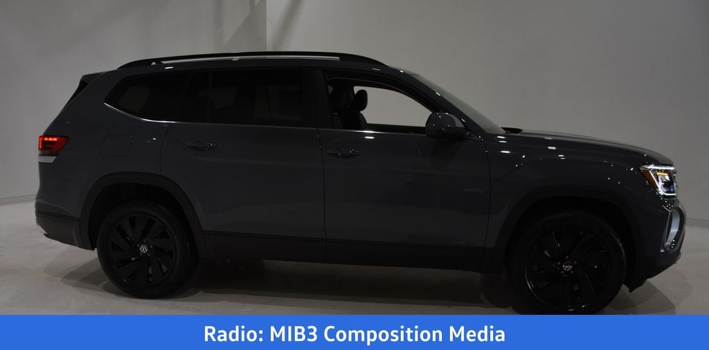 New 2026 Volkswagen Atlas SE w/Technology SUV