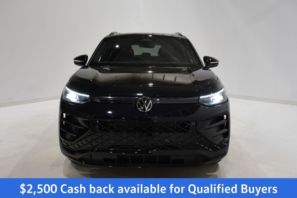 New 2026 Volkswagen Tiguan 2.0T SE R-Line Black SUV