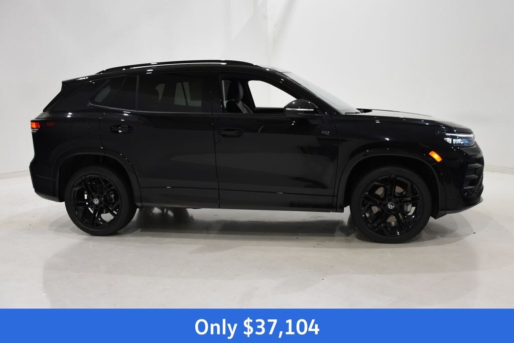 New 2026 Volkswagen Tiguan 2.0T SE R-Line Black SUV
