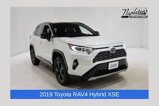 2019 Toyota RAV4 Hybrid XSE SUV