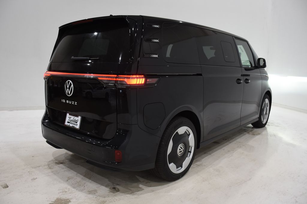 2025 Volkswagen ID. Buzz Pro S photo 4