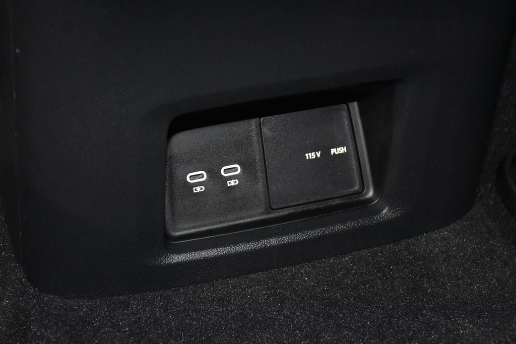 2026 Volkswagen Atlas SE w/Tech - Photo 25