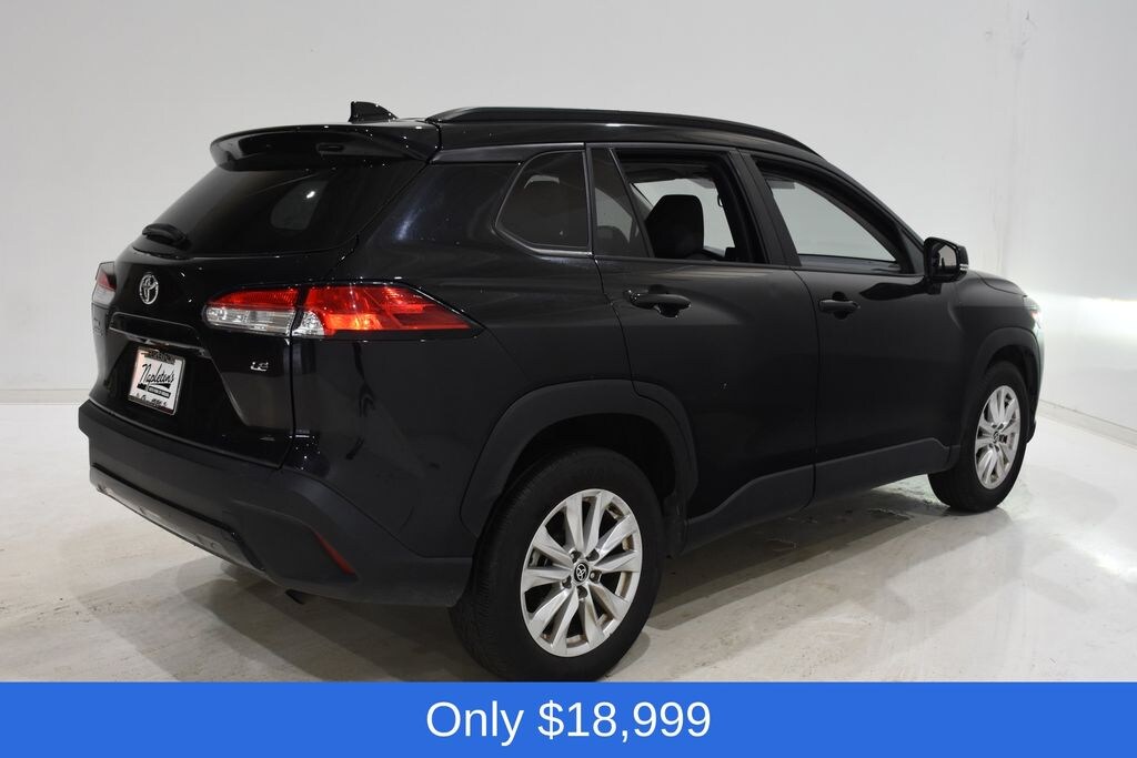 Used 2023 Toyota Corolla Cross LE SUV