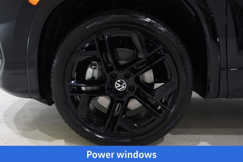 2026 Volkswagen Tiguan SE R-LINE BLACK - Photo 6