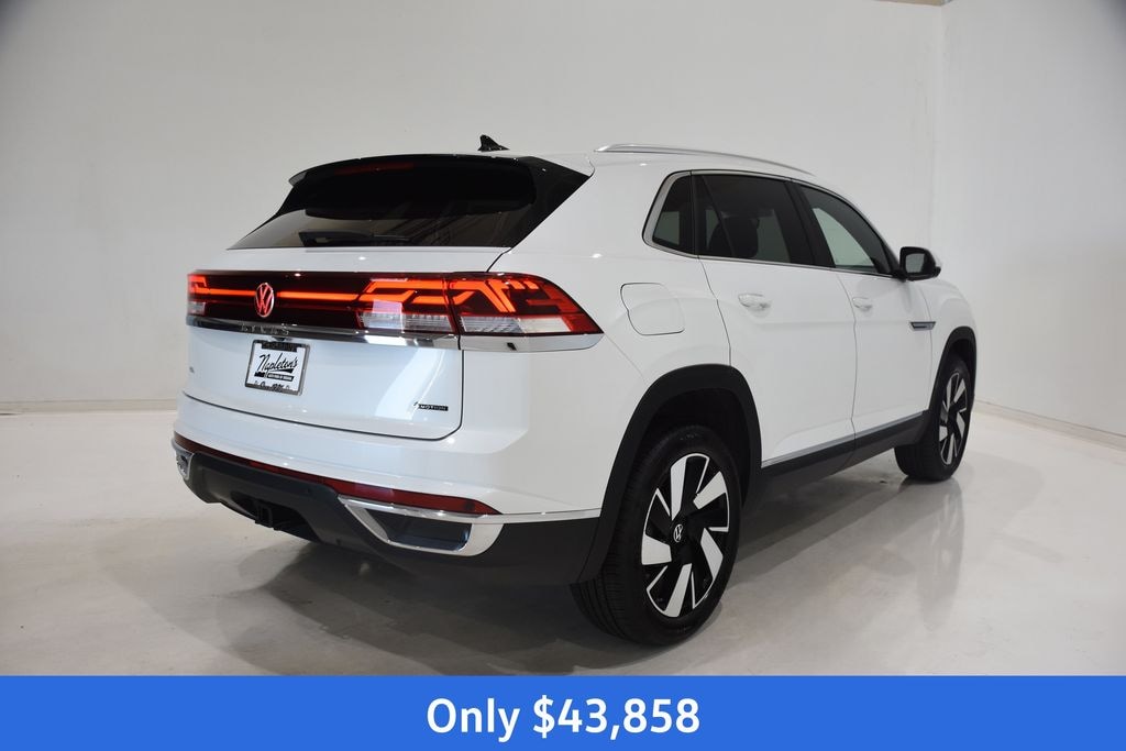 New 2025 Volkswagen Atlas Cross Sport 2.0T SEL SUV