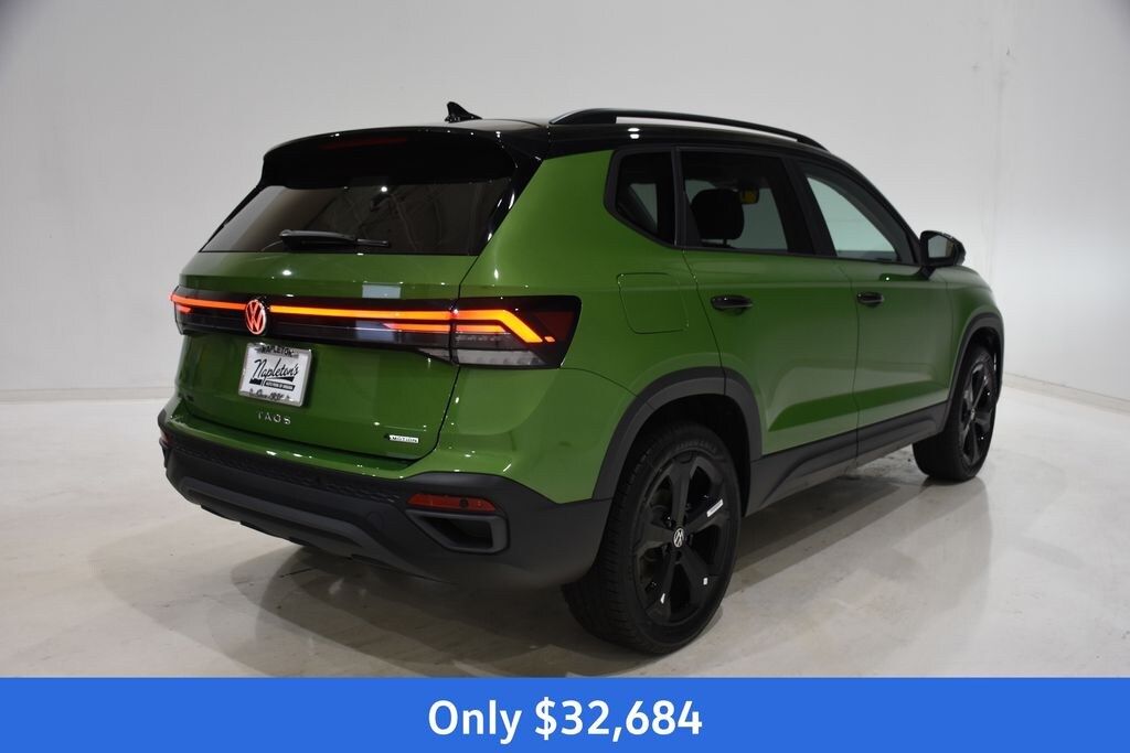 New 2026 Volkswagen Taos 1.5T SE Black SUV
