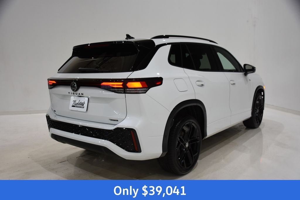 New 2026 Volkswagen Tiguan 2.0T SE R-Line Black SUV