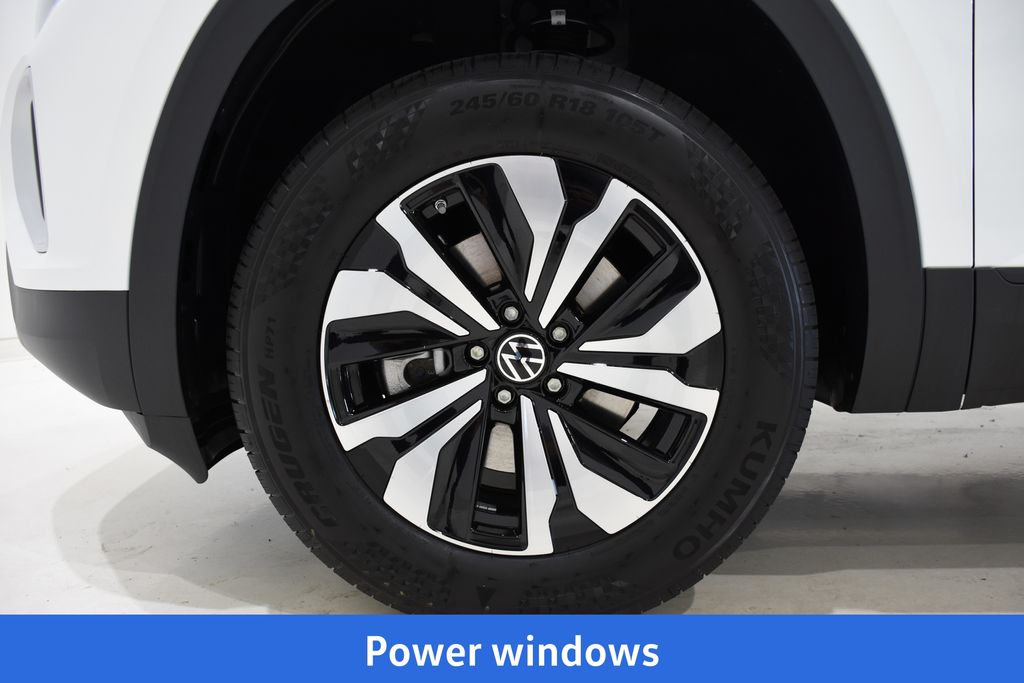 2026 Volkswagen Atlas SE - Photo 6
