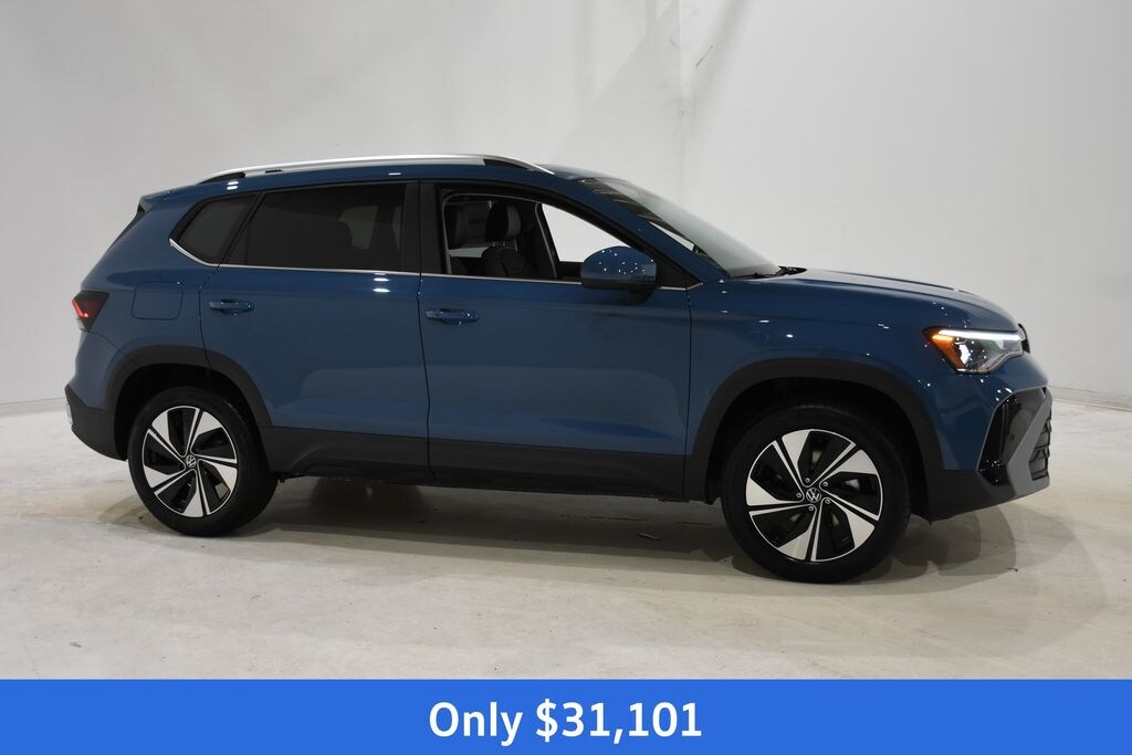 New 2026 Volkswagen Taos 1.5T SE SUV