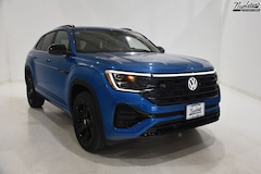 2025 Volkswagen Atlas Cross Sport 2.0T SEL R-Line Black SUV