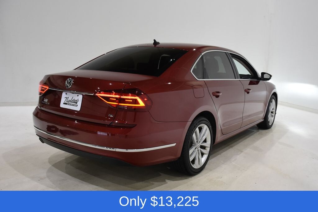 Used 2018 Volkswagen Passat 2.0T SE w/Technology Sedan