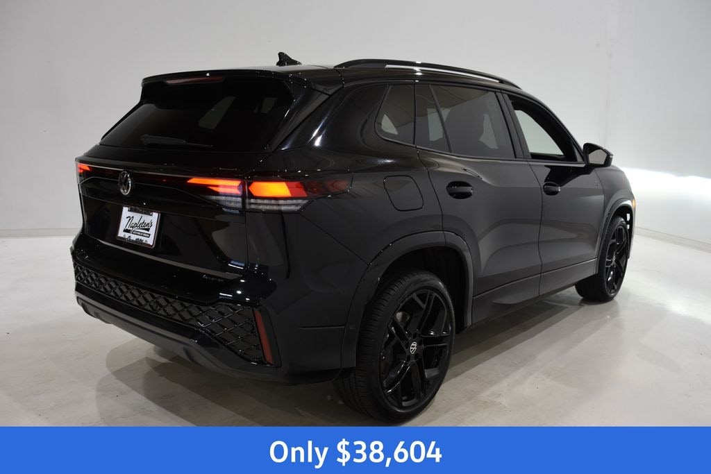 New 2026 Volkswagen Tiguan 2.0T SE R-Line Black SUV