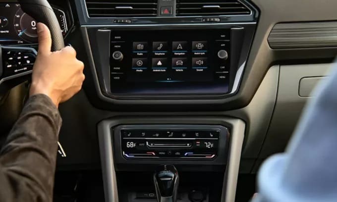 VW Tiguan for sale in urbana technology