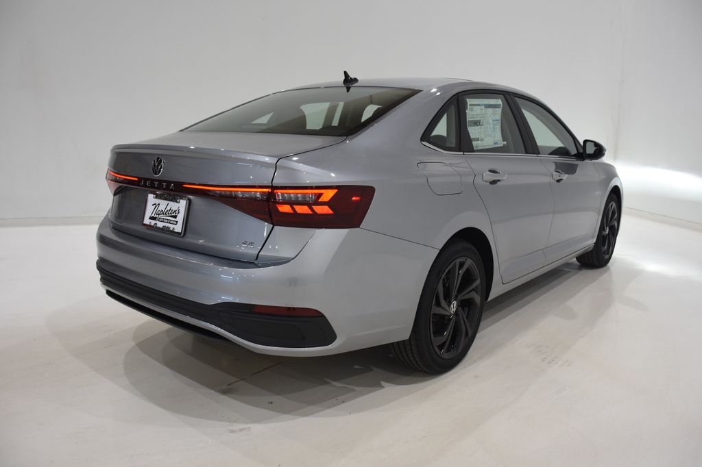 2025 Volkswagen Jetta 1.5T SE photo 4