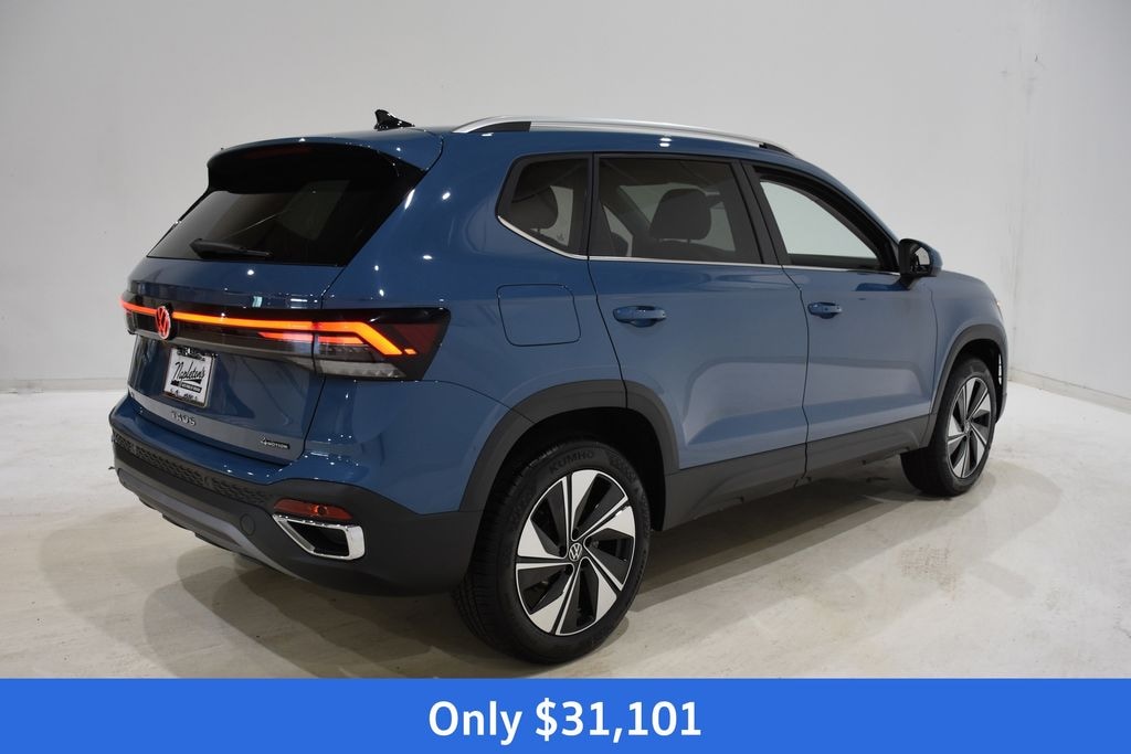 New 2026 Volkswagen Taos 1.5T SE SUV