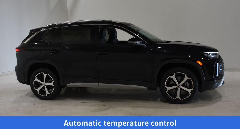 New 2026 Volkswagen Tiguan SE SUV