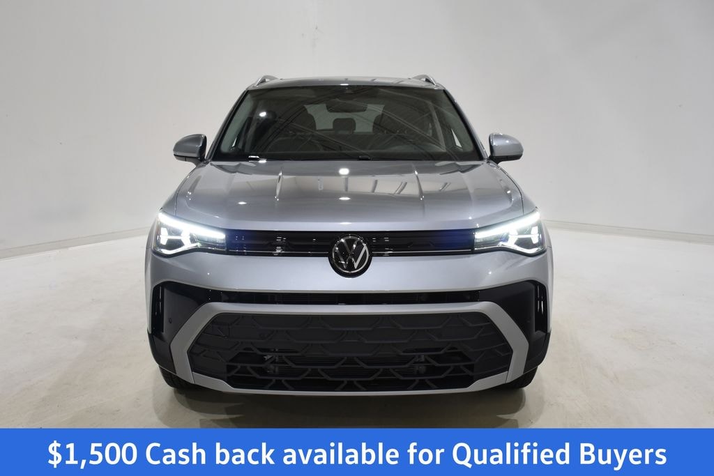 New 2026 Volkswagen Taos 1.5T SE SUV