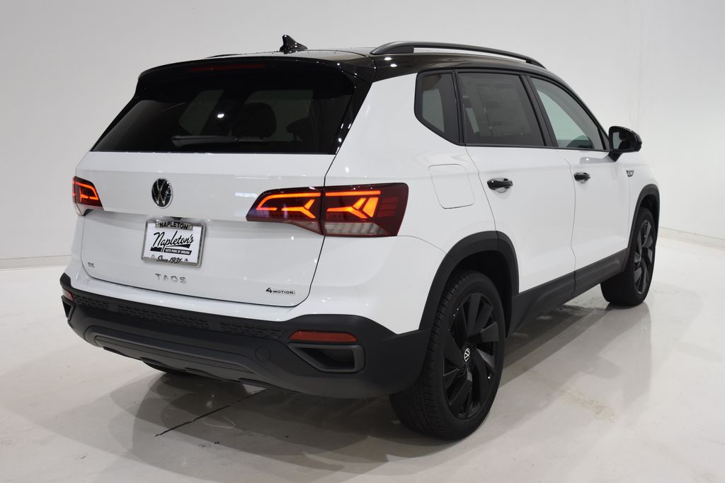 2024 Volkswagen Taos SE photo 4