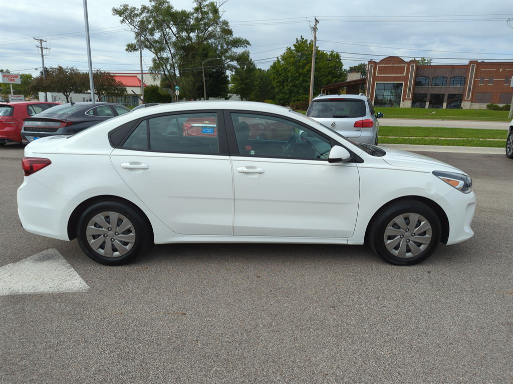 2020 Kia Rio S photo 2