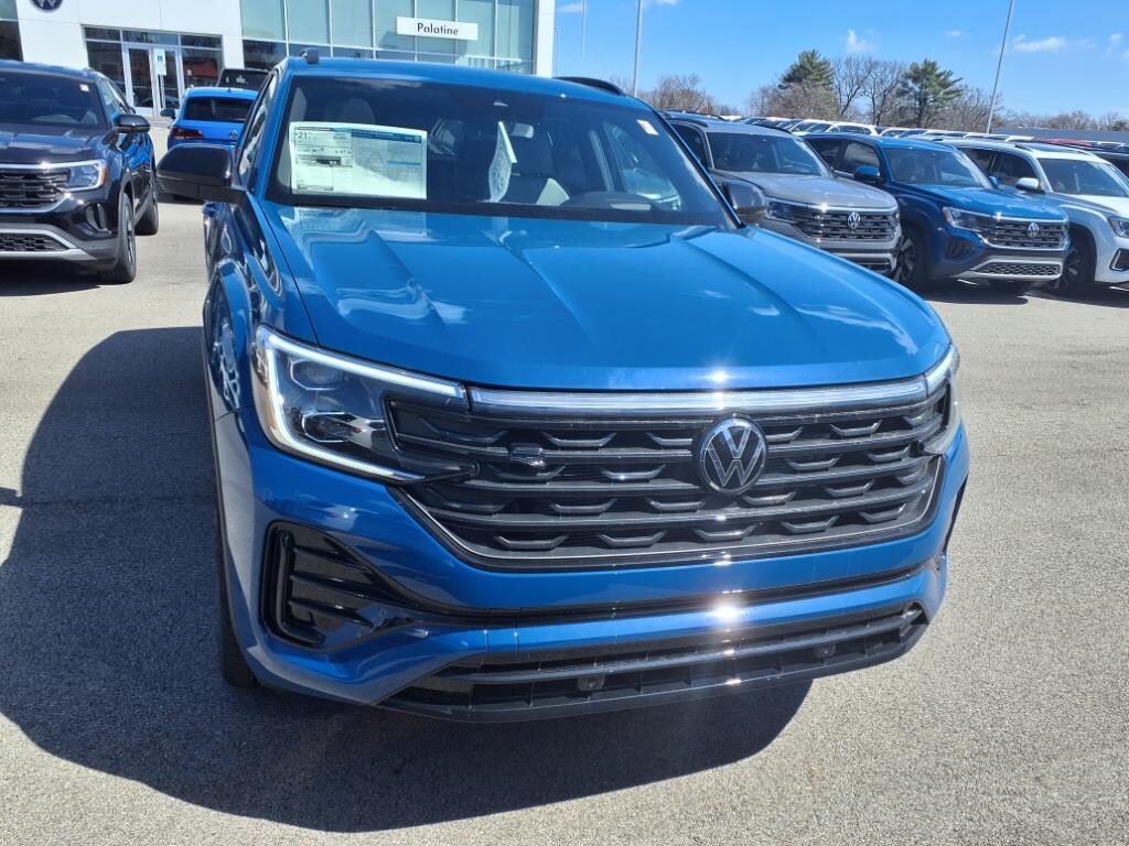 New 2025 Volkswagen Atlas Cross Sport 2.0T SEL R-Line Black SUV
