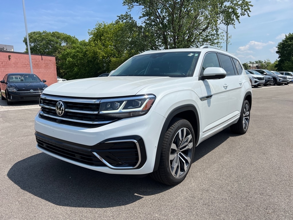 Certified 2023 Volkswagen Atlas SEL Premium R-Line with VIN 1V2FR2CA9PC514873 for sale in Palatine, IL