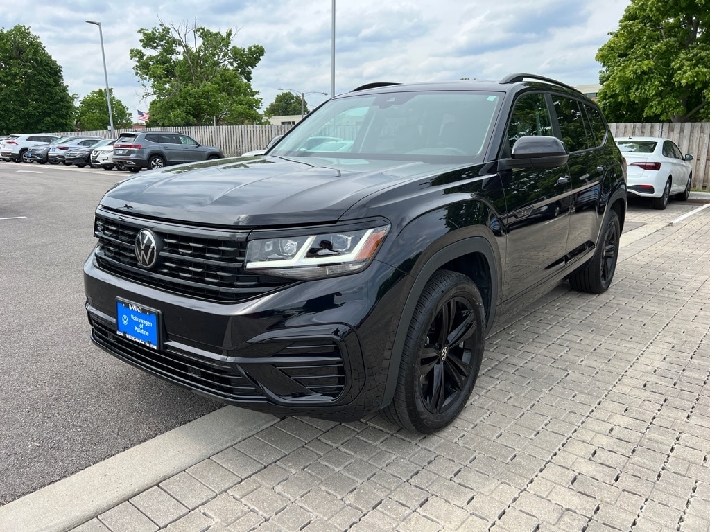 Certified 2023 Volkswagen Atlas SEL R-Line Black with VIN 1V2SR2CA1PC530841 for sale in Palatine, IL