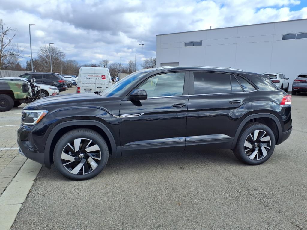 2025 Volkswagen Atlas Cross Sport SE Technology photo 4