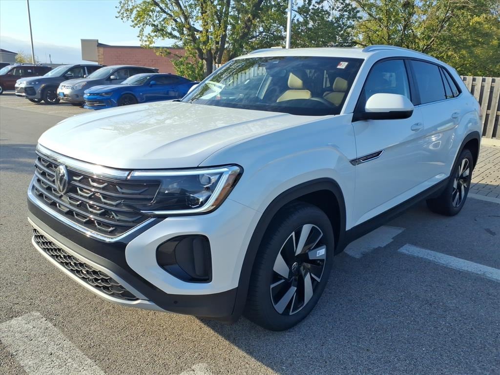 New 2026 Volkswagen Atlas Cross Sport 2.0T SE w/Technology SUV