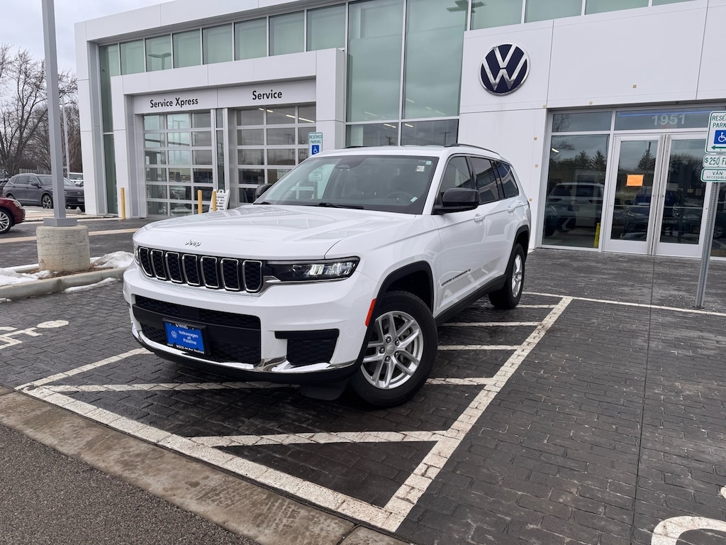 Used 2023 Jeep Grand Cherokee L Laredo SUV