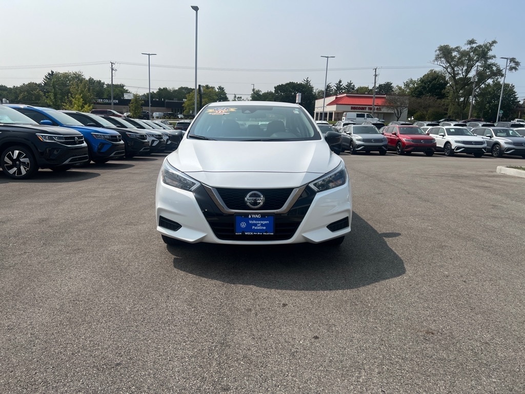 Used 2022 Nissan Versa Sedan SR with VIN 3N1CN8FV3NL835491 for sale in Palatine, IL