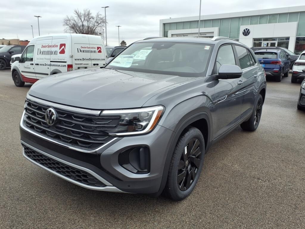 New 2025 Volkswagen Atlas Cross Sport 2.0T SE w/Technology SUV