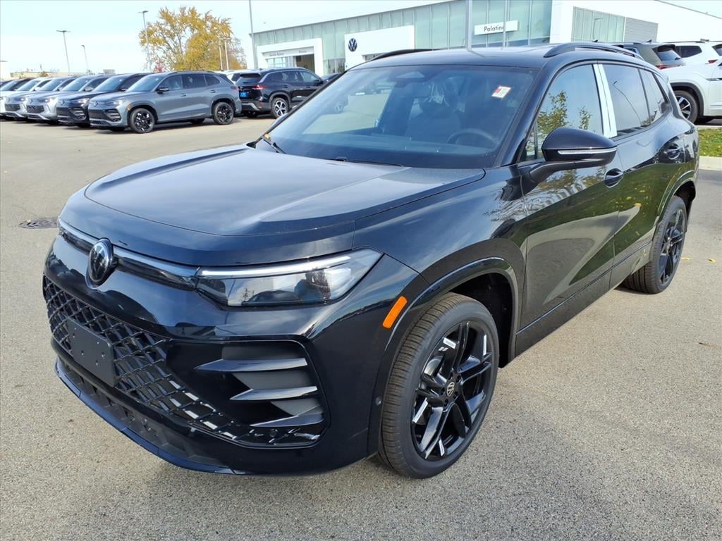 New 2025 Volkswagen Tiguan 2.0T SE R-Line Black SUV