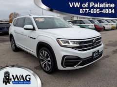Used 2023 Volkswagen Atlas 3.6L V6 SEL Premium R-Line SUV for sale in Mount Prospect, IL