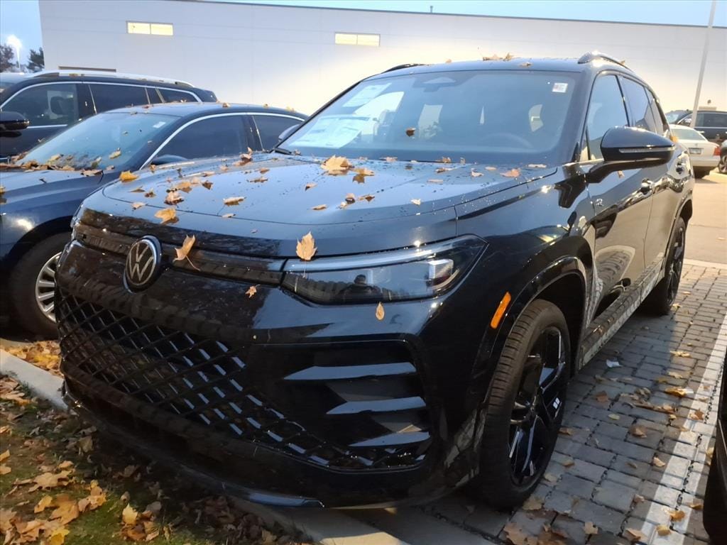 Used 2026 Volkswagen Tiguan 2.0T SE R-Line Black SUV