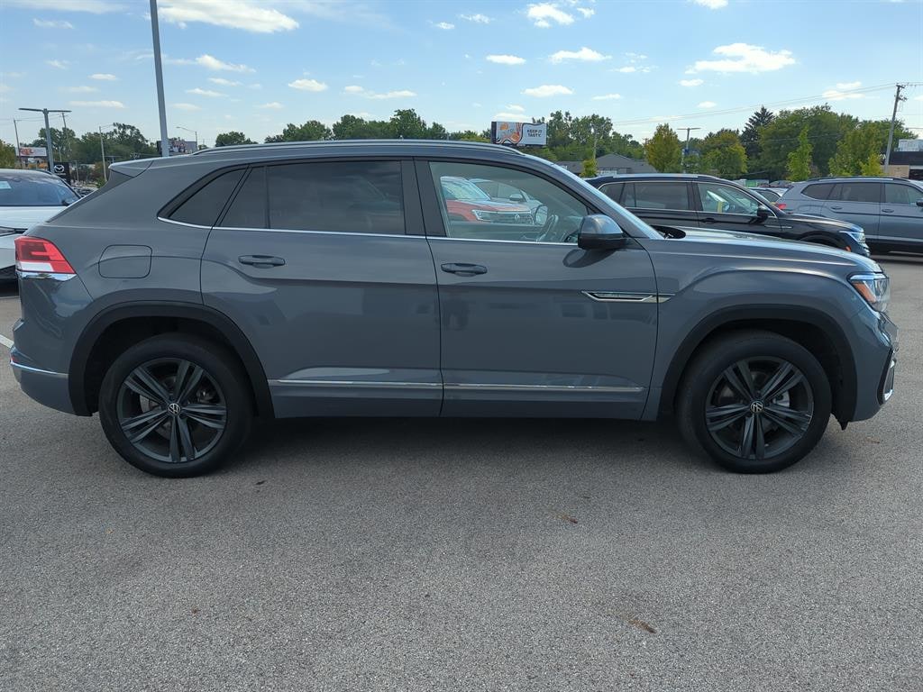 Used 2021 Volkswagen Atlas Cross Sport 3.6L V6 SE w/Technology R-Line 4MOTION SUV
