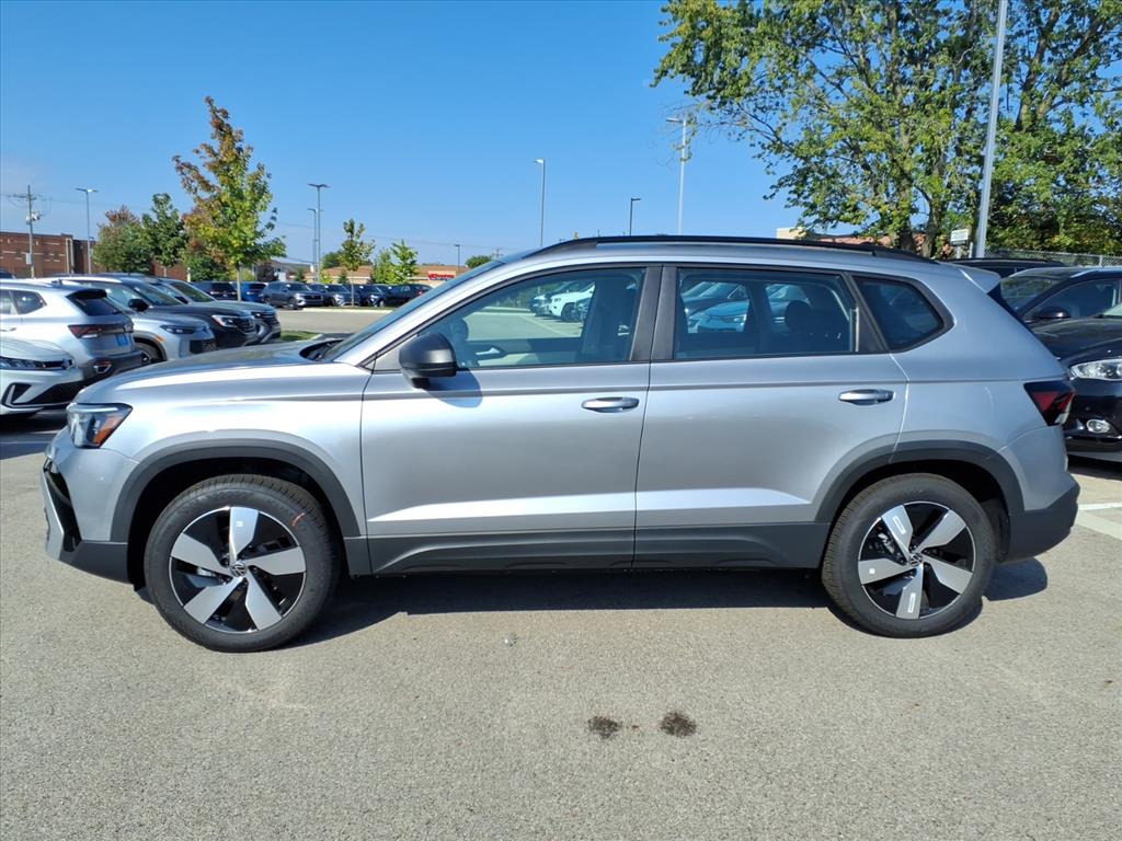 2025 Volkswagen Taos S photo 3