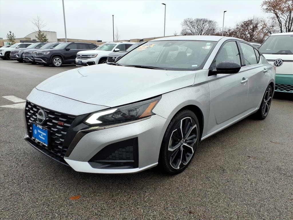 Used 2023 Nissan Altima 2.5 SR Sedan