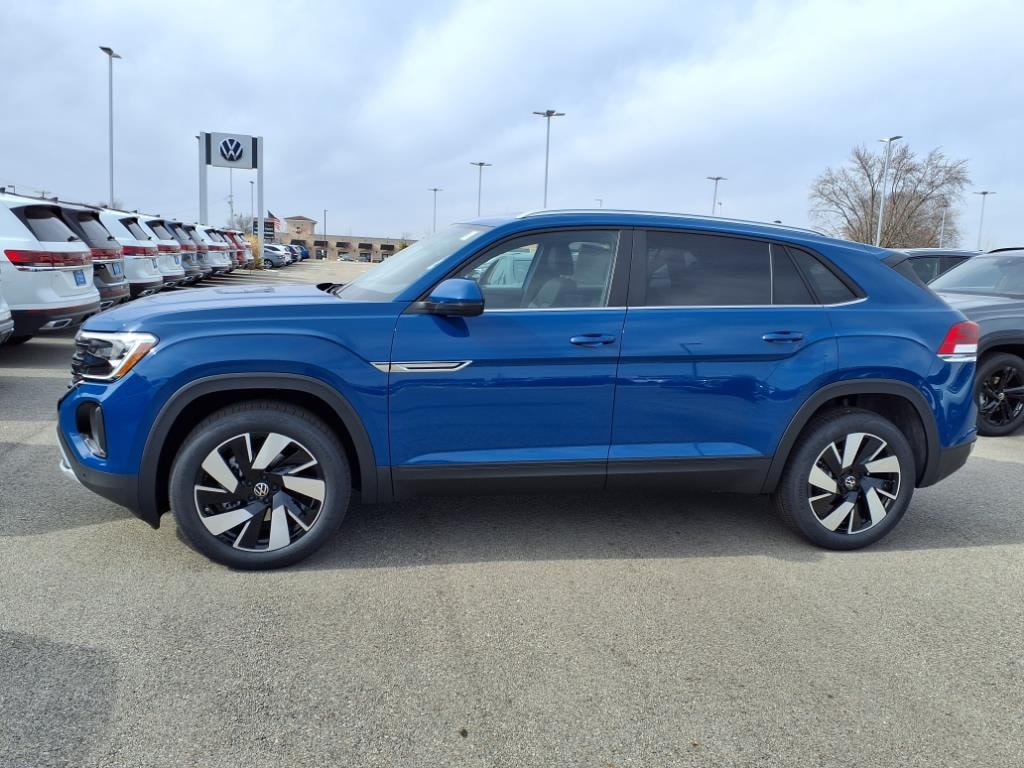 Used 2025 Volkswagen Atlas Cross Sport 2.0T SE w/Technology SUV